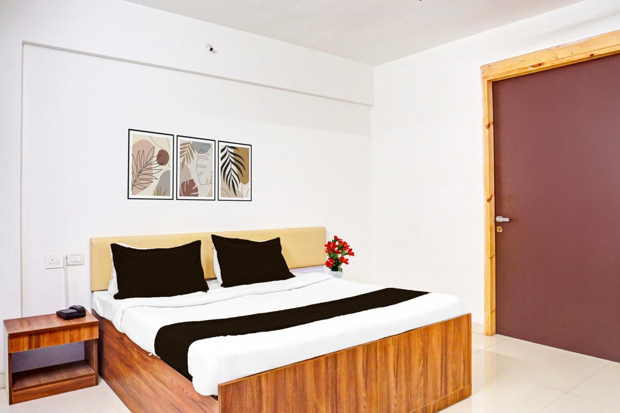 Super Collection O Baner Formerly Seven Hills Dāpuri Exteriér fotografie